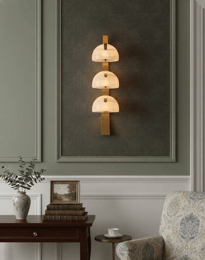 Eiririne Alabaster Wall Lamp