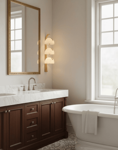 Eiririne Alabaster Wall Lamp