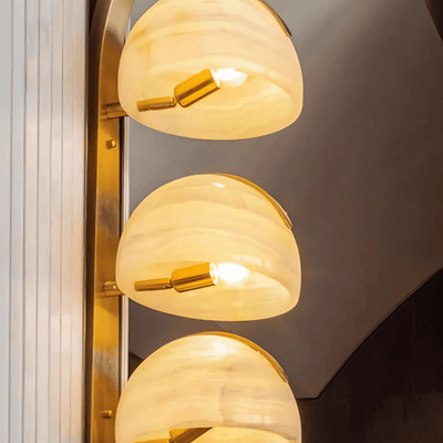 Eiririne Alabaster Wall Lamp