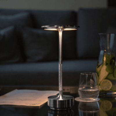 Solvane Rechargeable Table Lamp