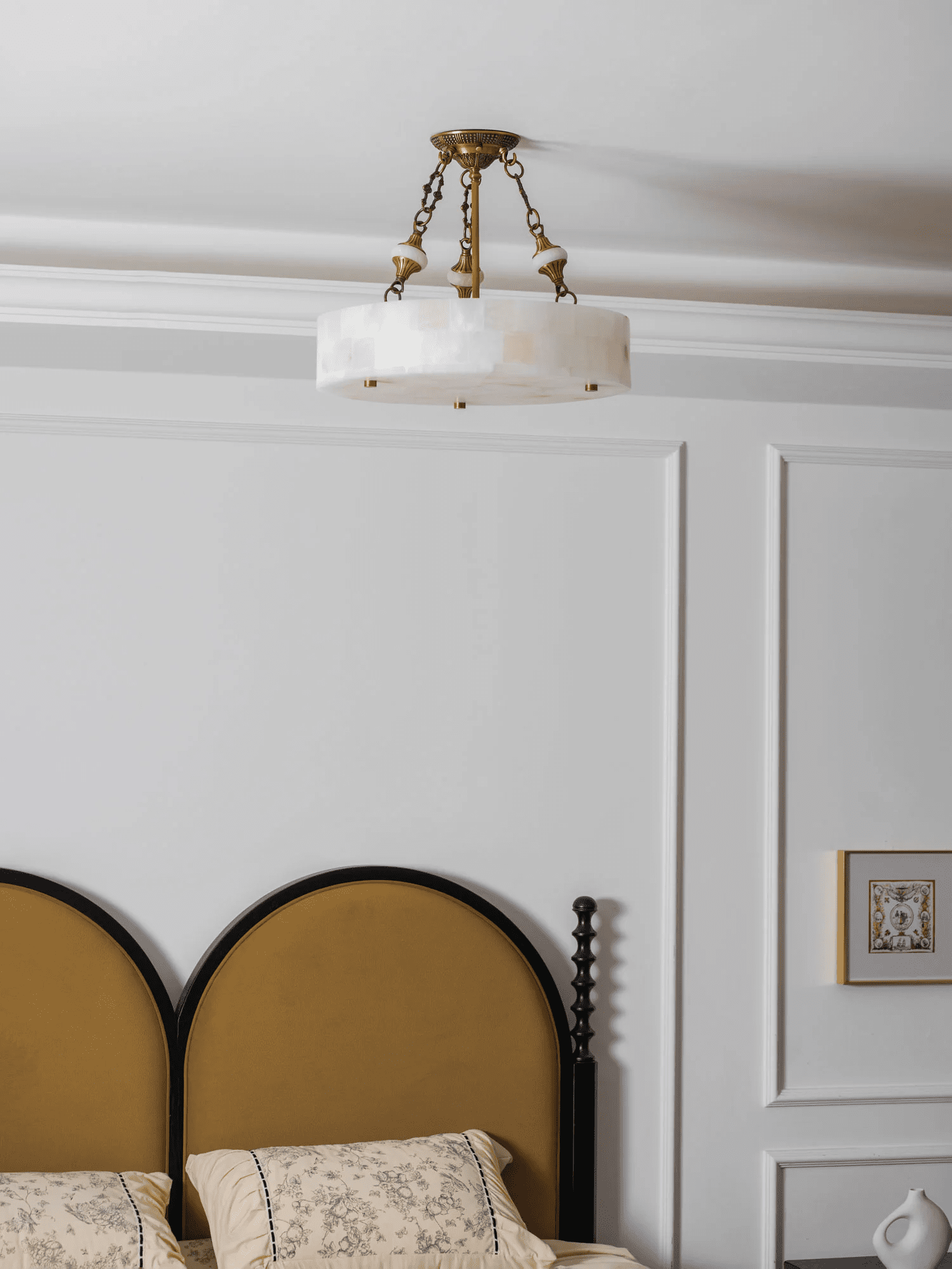 Lumisora Alabaster Ceiling Lamp