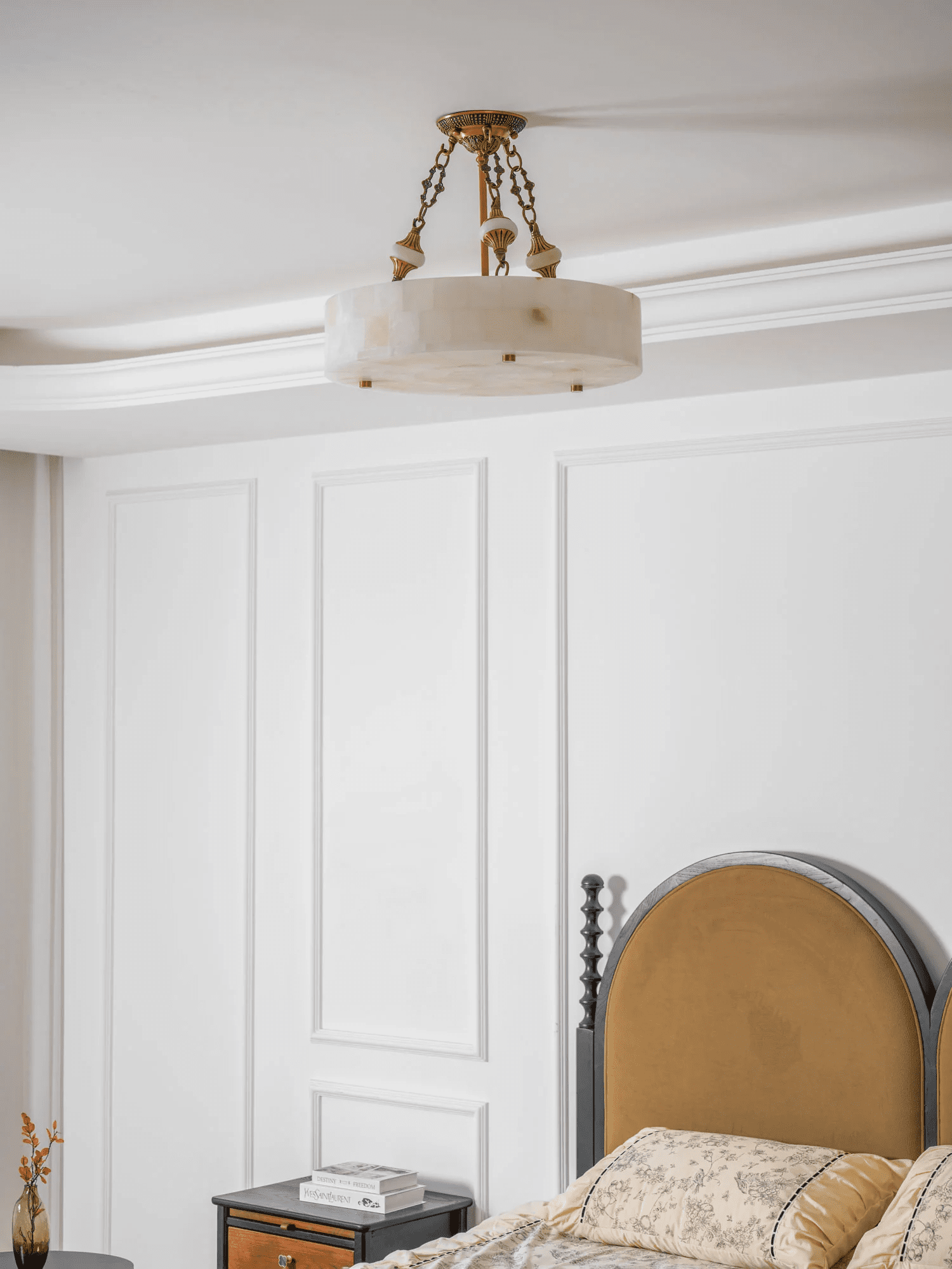 Lumisora Alabaster Ceiling Lamp