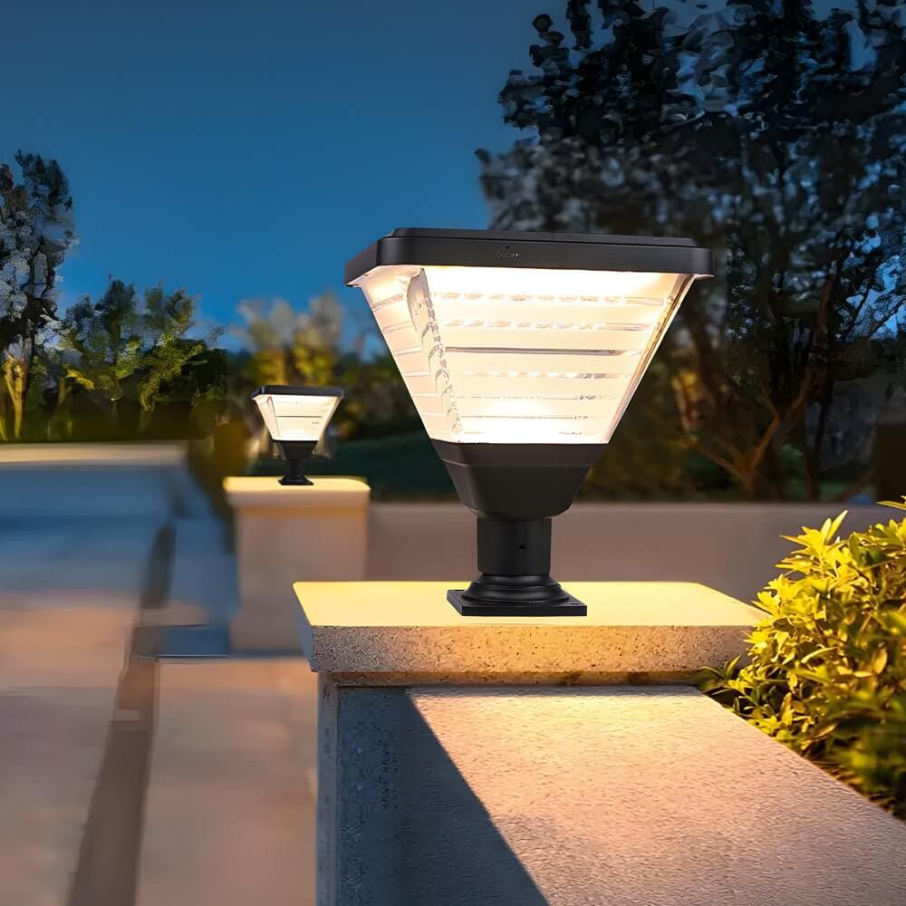 Garder Square Solar LED Aluminum Outdoor Pier Post Light