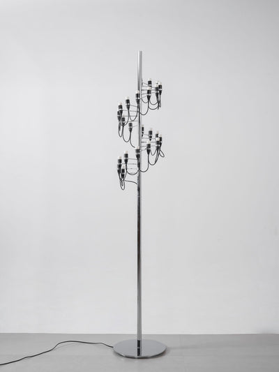 Olliryra Sculptural Steel Floor Lamp