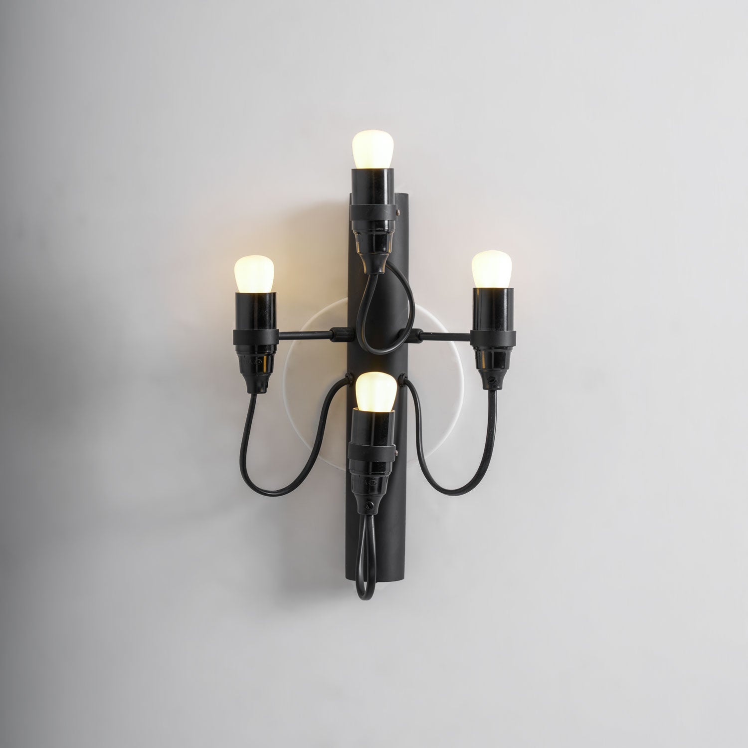 Myraeara Classic Unique Wall Lamp