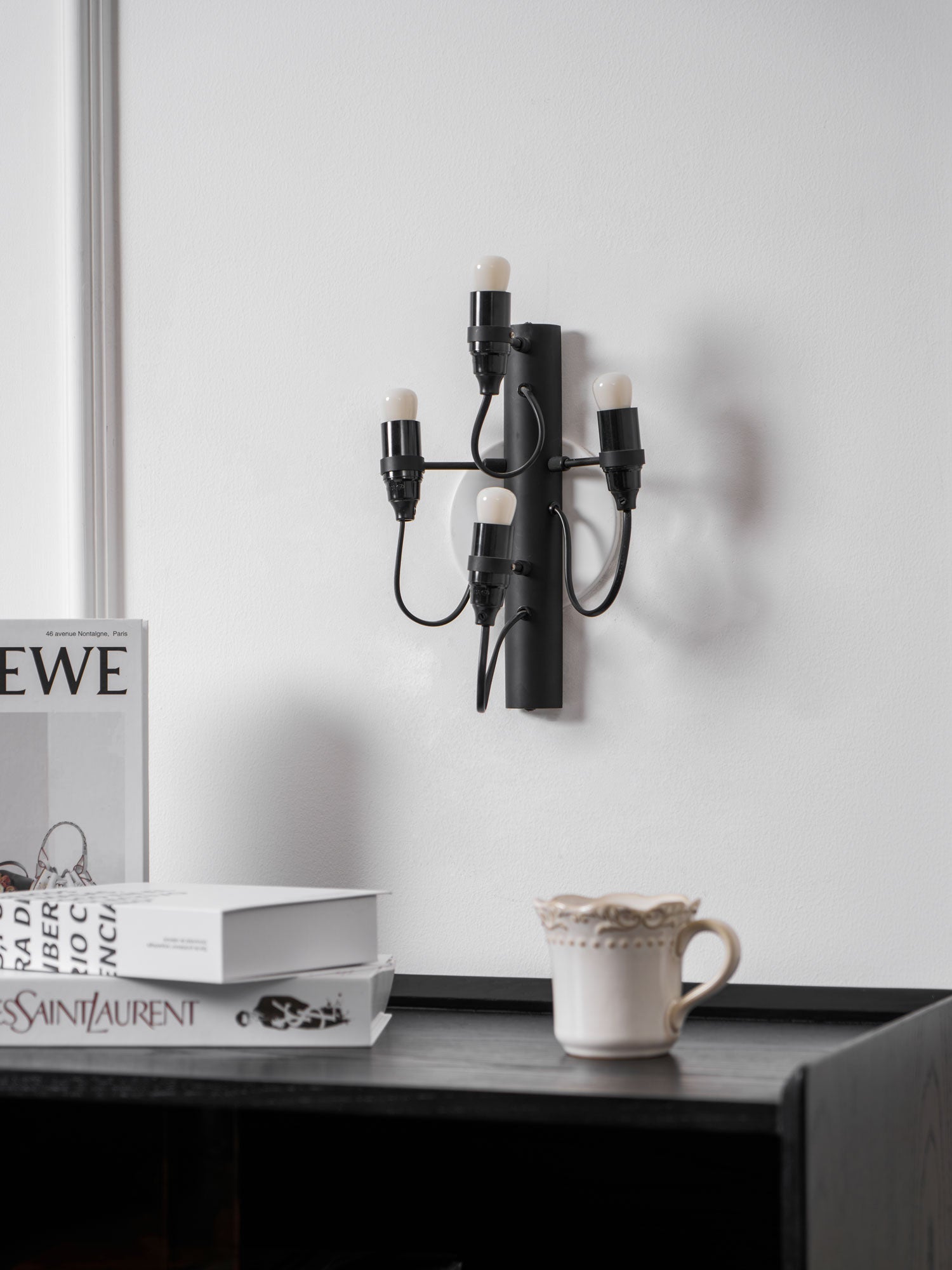Myraeara Classic Unique Wall Lamp