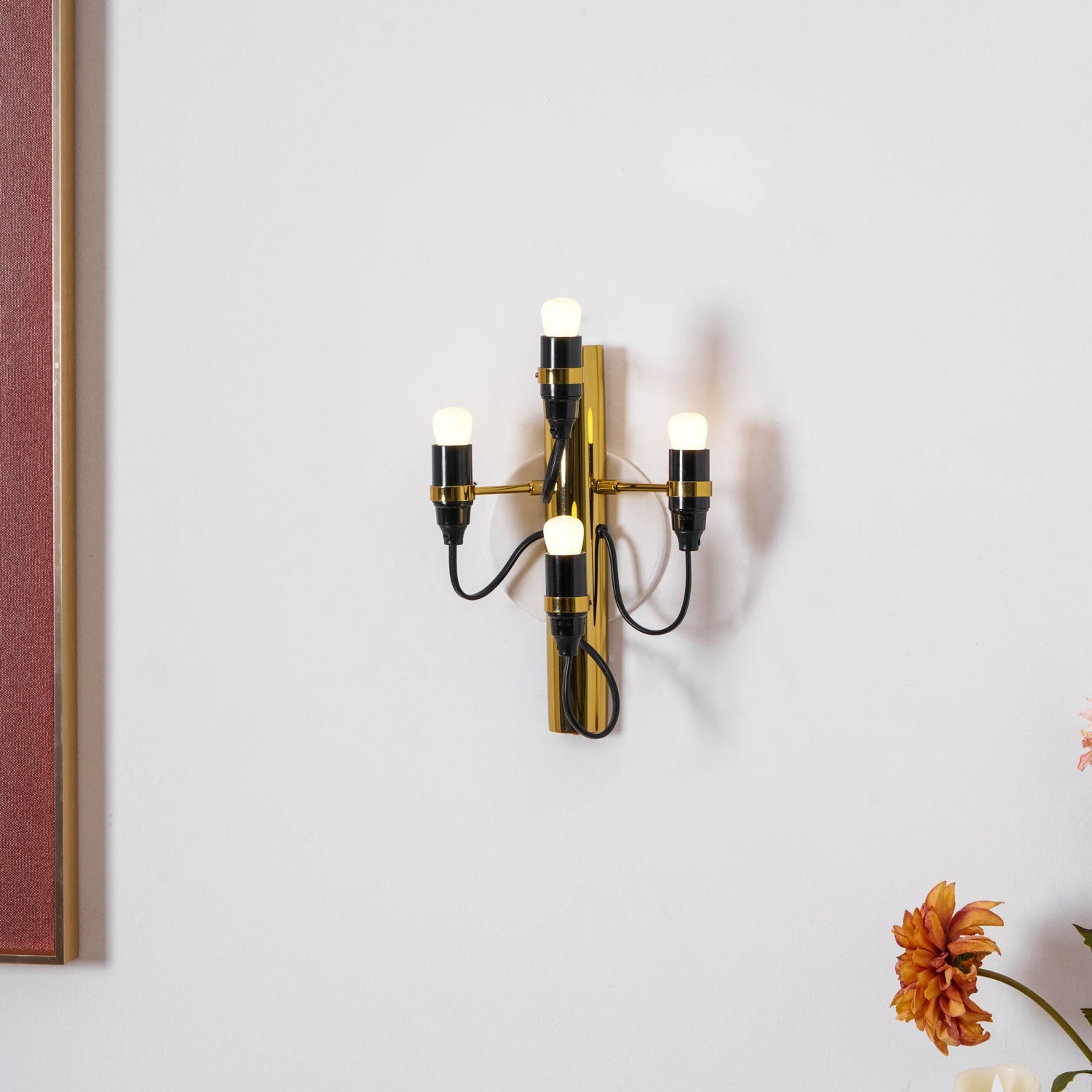 Myraeara Classic Unique Wall Lamp