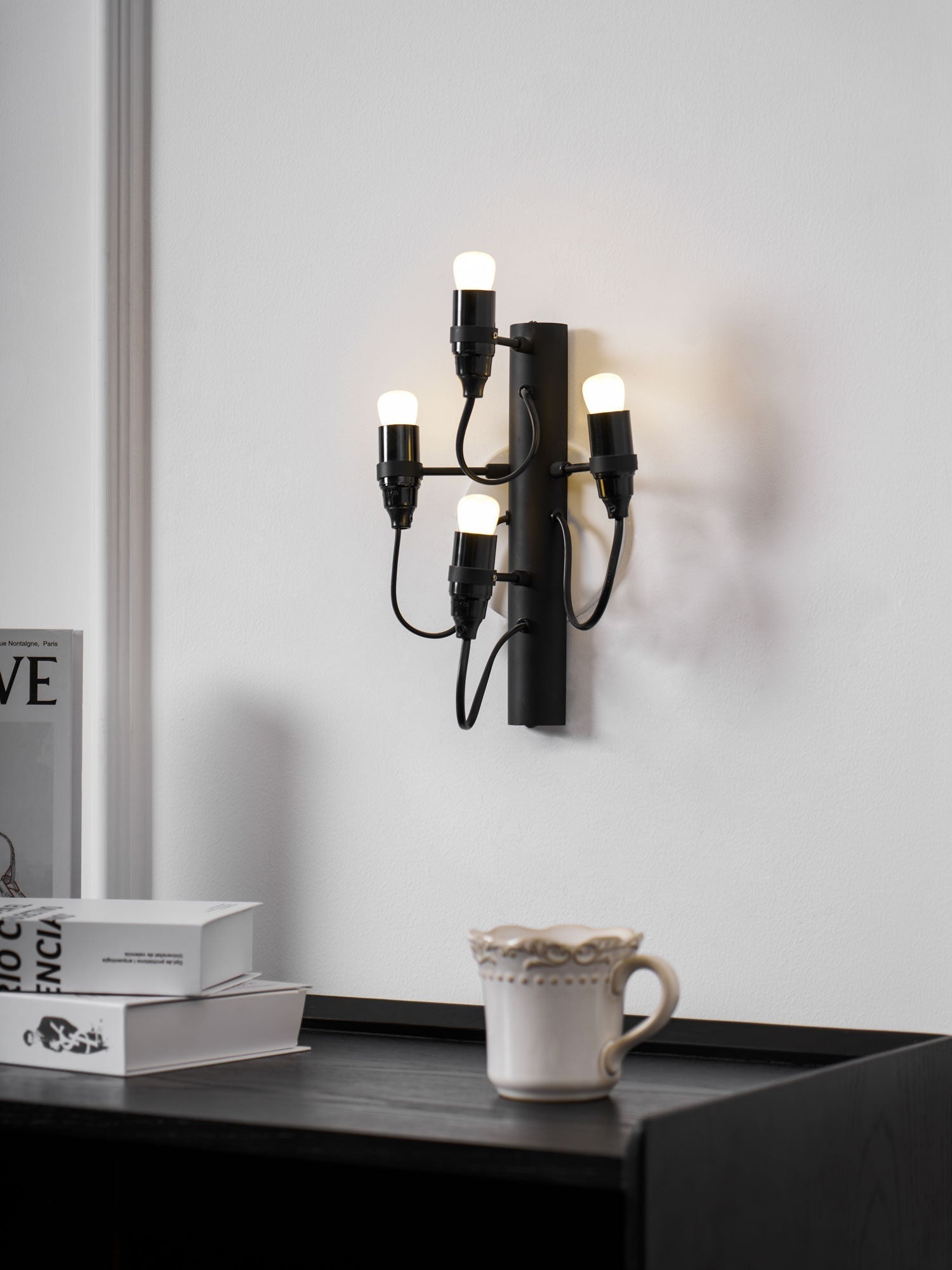 Myraeara Classic Unique Wall Lamp