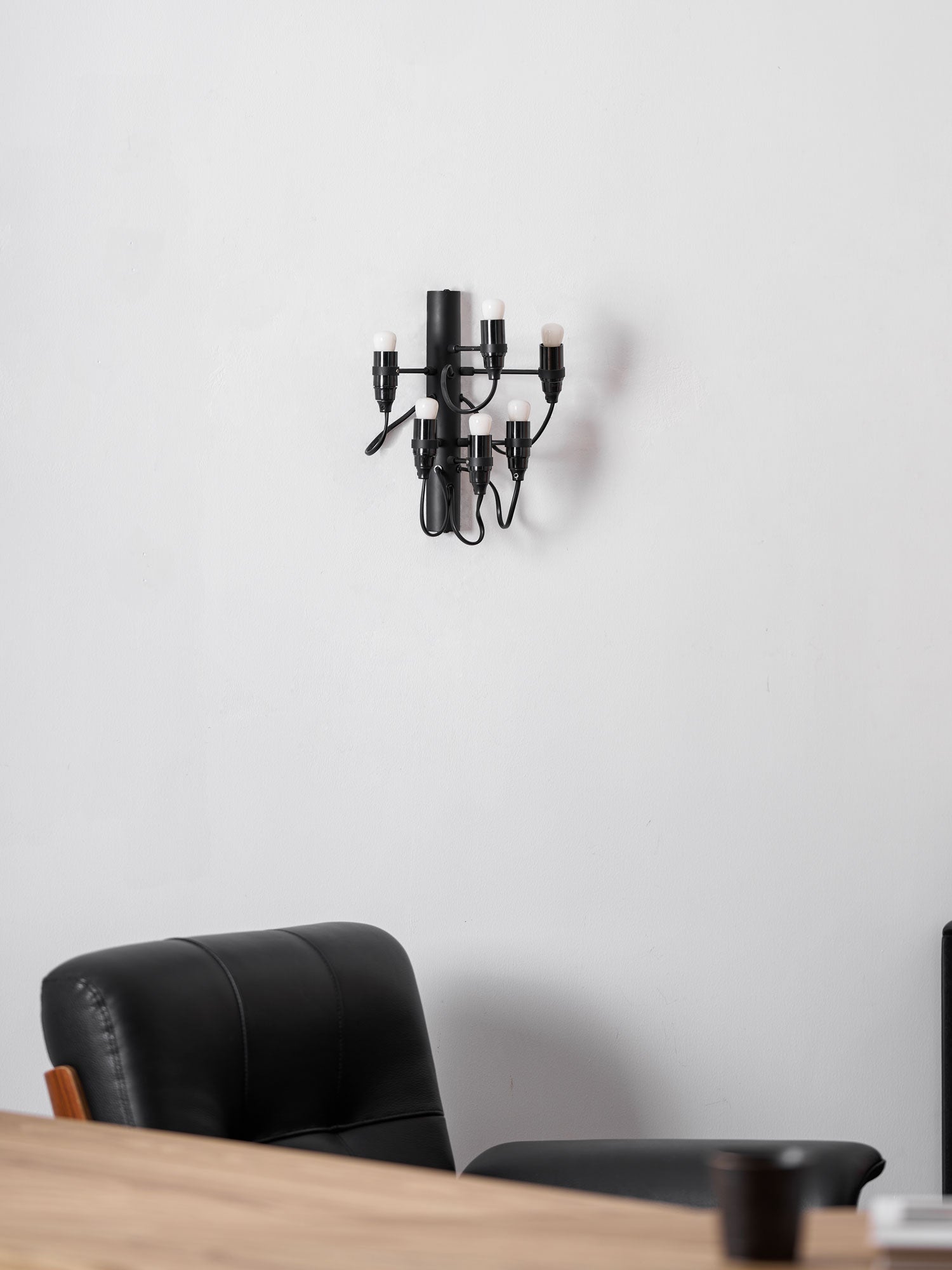 Myraeara Classic Unique Wall Lamp