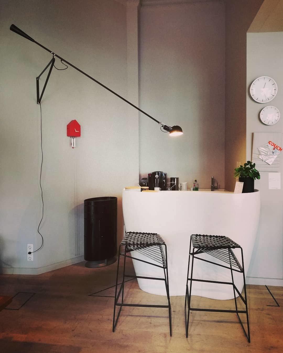 Cid Modern Minimalist Long Arm Wall Lamp