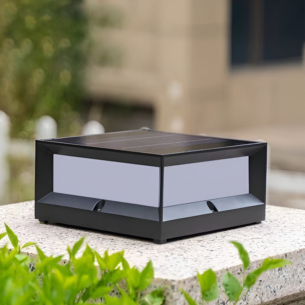 Una Square Unique Modern Metal Solar Outdoor Lights
