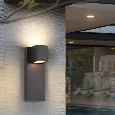 Eriny Square LED Modern Aluminum Outdoor Wall Sconce Light