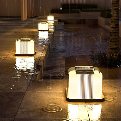 Bright Square Creative Modern Fence PE Outdoor Post Lights