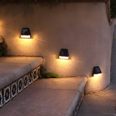 Euora Modern PVC Solar Step Lights