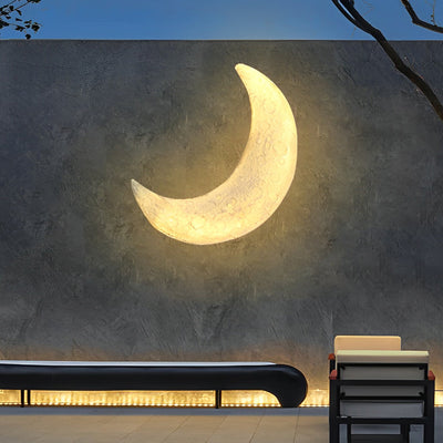 Berti Creative Moon LED Modern Resin Outdoor Wall Sconce