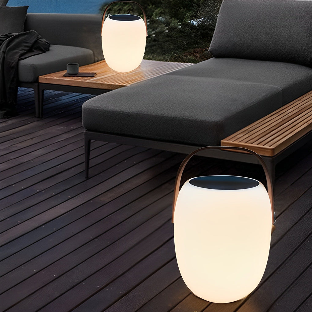 Wendy Modern PE Outdoor Light