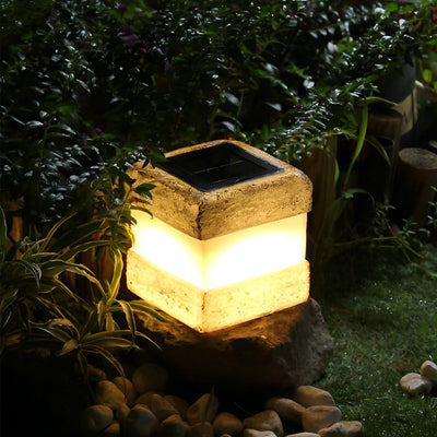 Thunder Sleek Square Solar Resin  Garden Lamp