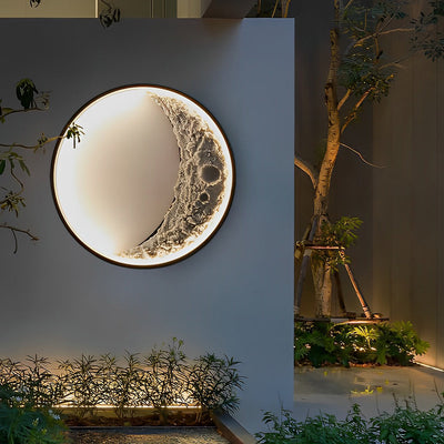 Sigmn Moon Crescent LED Aluminum Resin Outdoor Wall Light