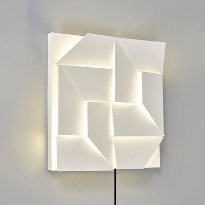 Arthaen Shadows Grand Sconce Wall lamp