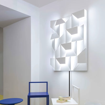 Arthaen Shadows Grand Sconce Wall lamp