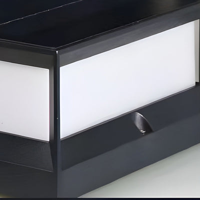 Una Square Unique Modern Metal Solar Outdoor Lights