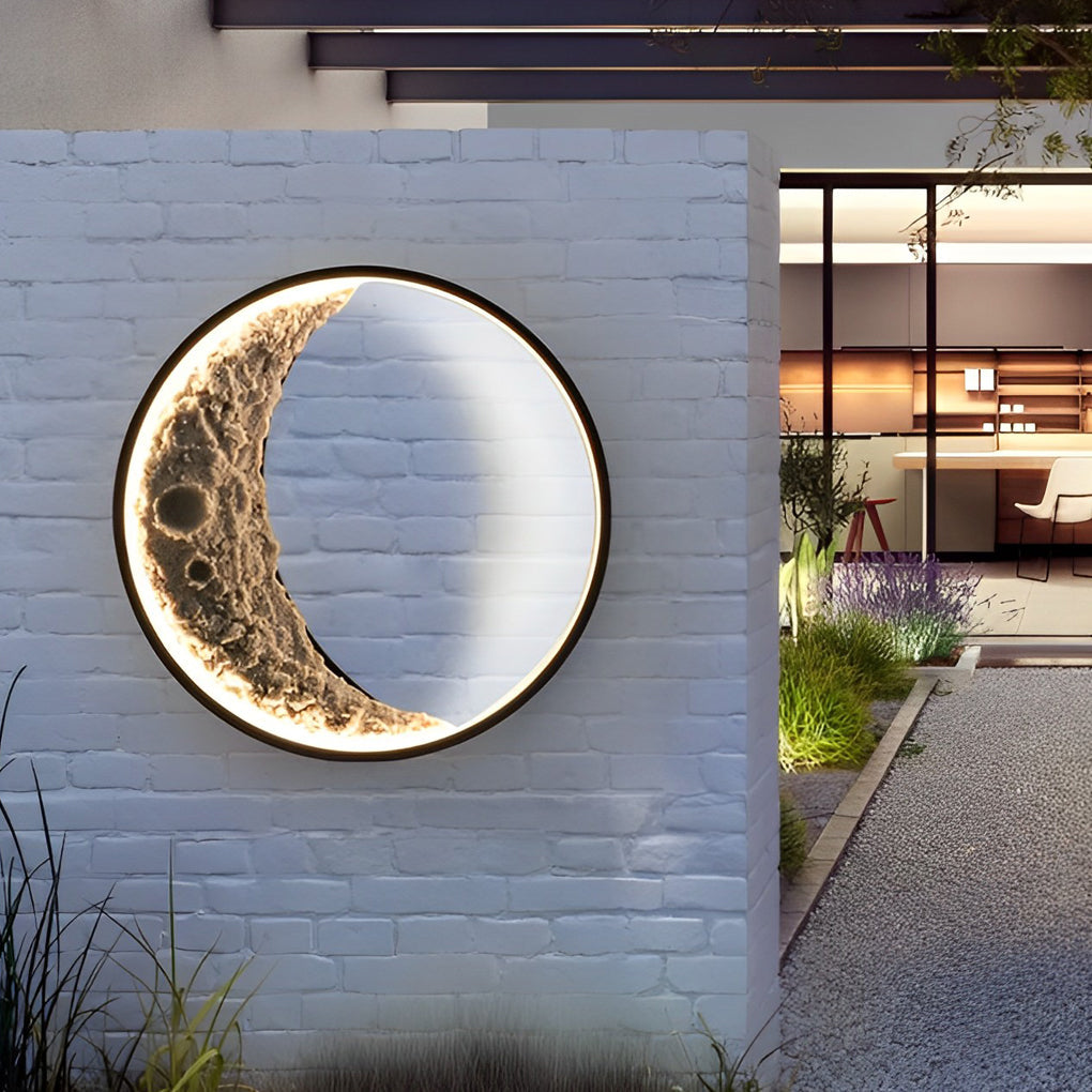 Sigmn Moon Crescent LED Aluminum Resin Outdoor Wall Light
