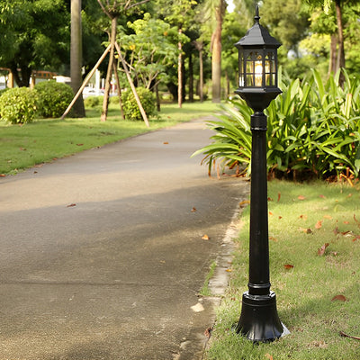 Solitary Elegant Pathway Aluminum Outdoor Post Lights