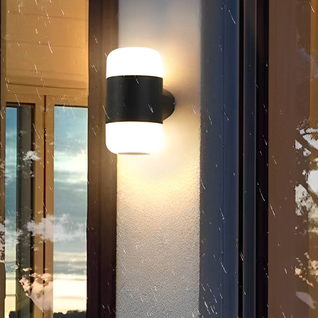 Delht Round Modern Aluminum Outdoor Wall Lamp