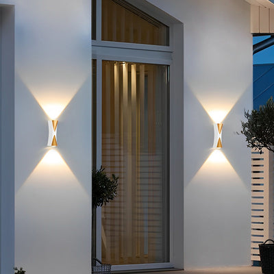 Salme Creative LED Modern Aluminum Outdoor Wall Lamp