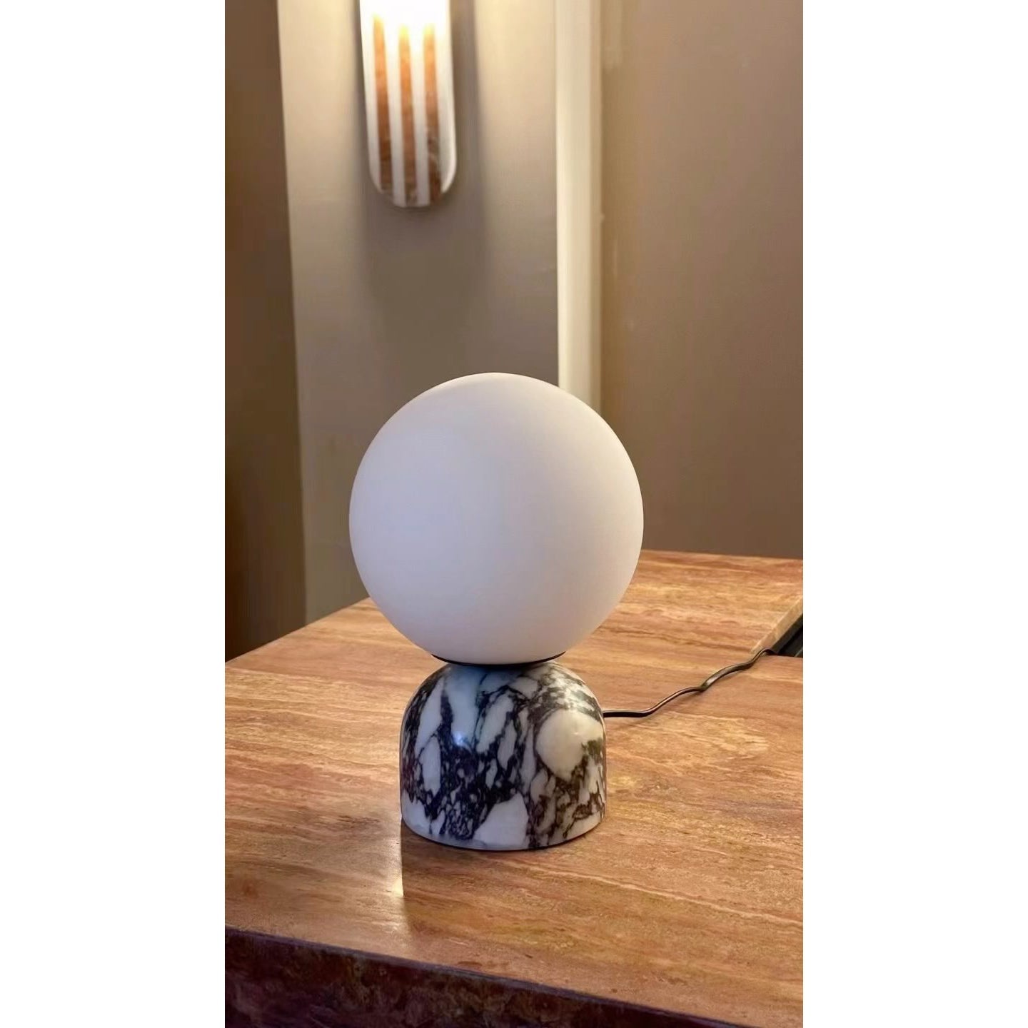 Aalia Table Lamp