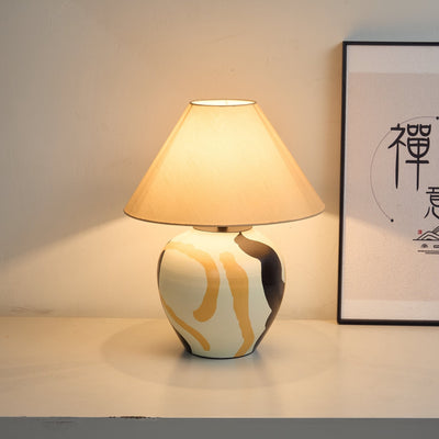 Quellis Abstract Pattern Ceramic Table Lamp