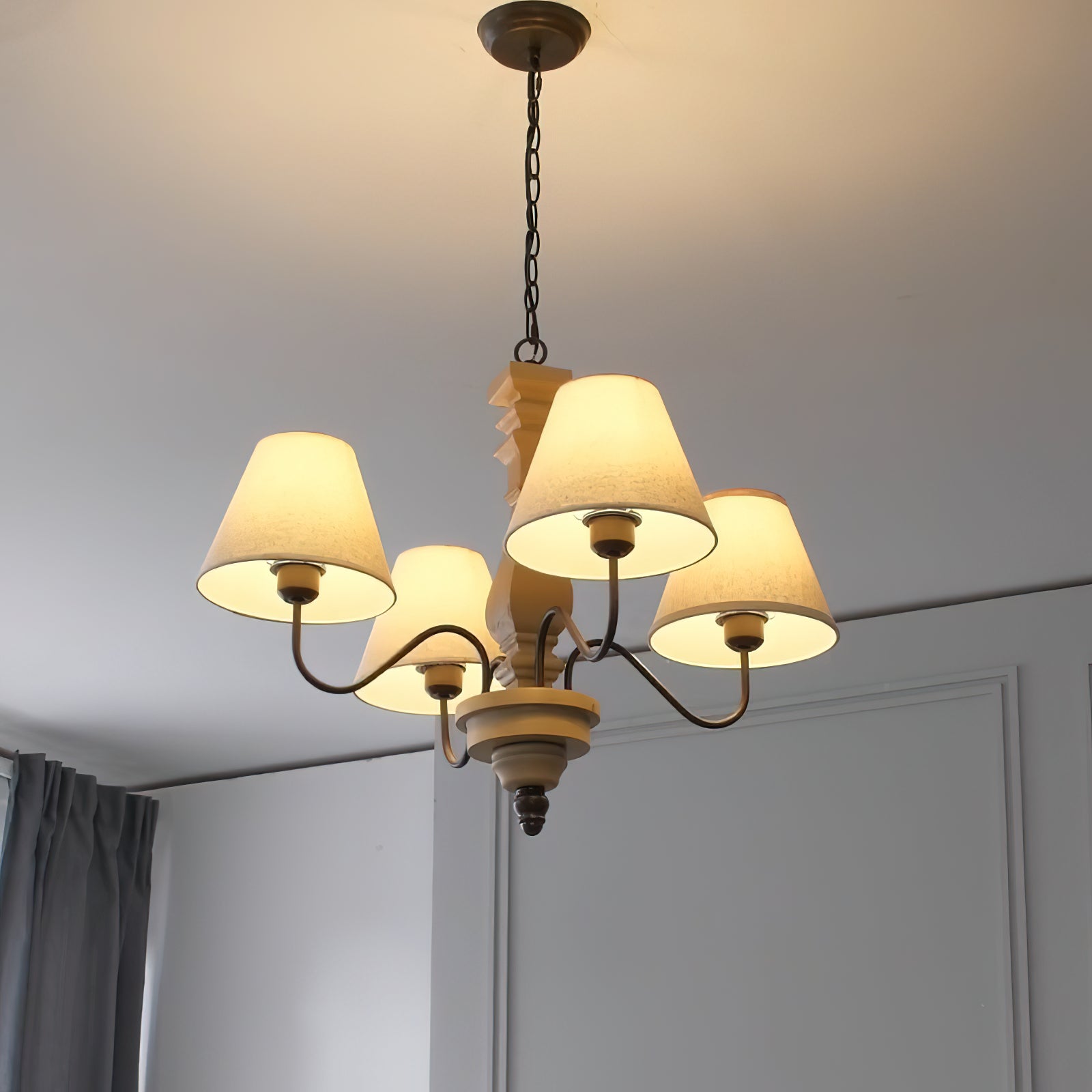 Adela Chandelier