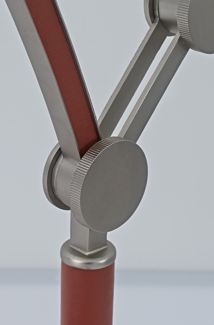 Valombre Adjustable Articulated Task Lamp