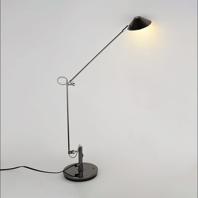 Queden Minimalistic Office Task Lamp