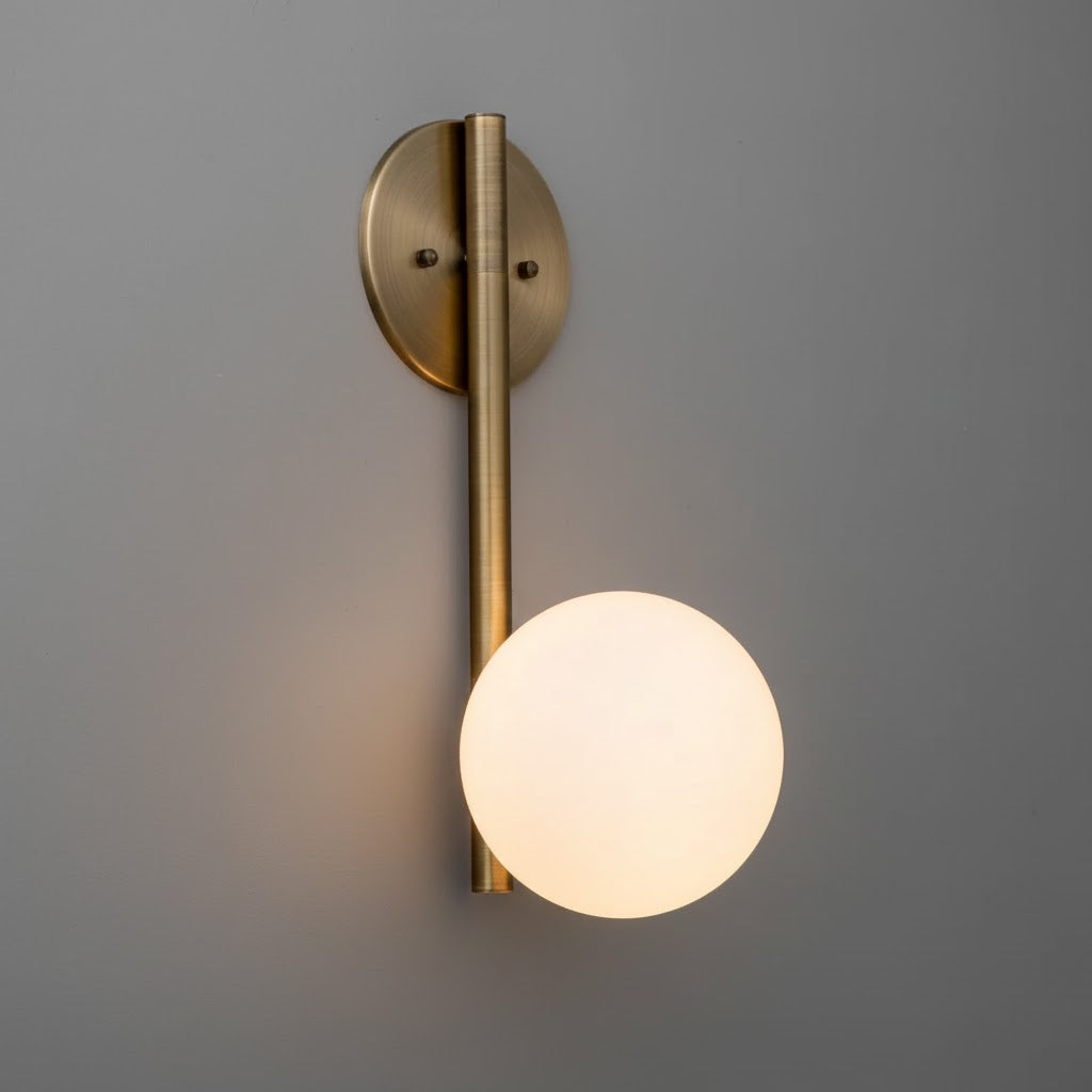 Finnian Wall Lamp