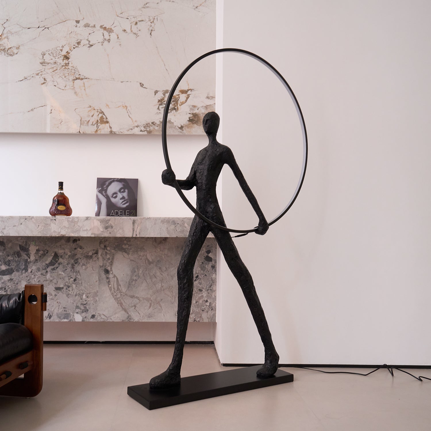Cirarelia Floor Lamp Sculpture LED Figure