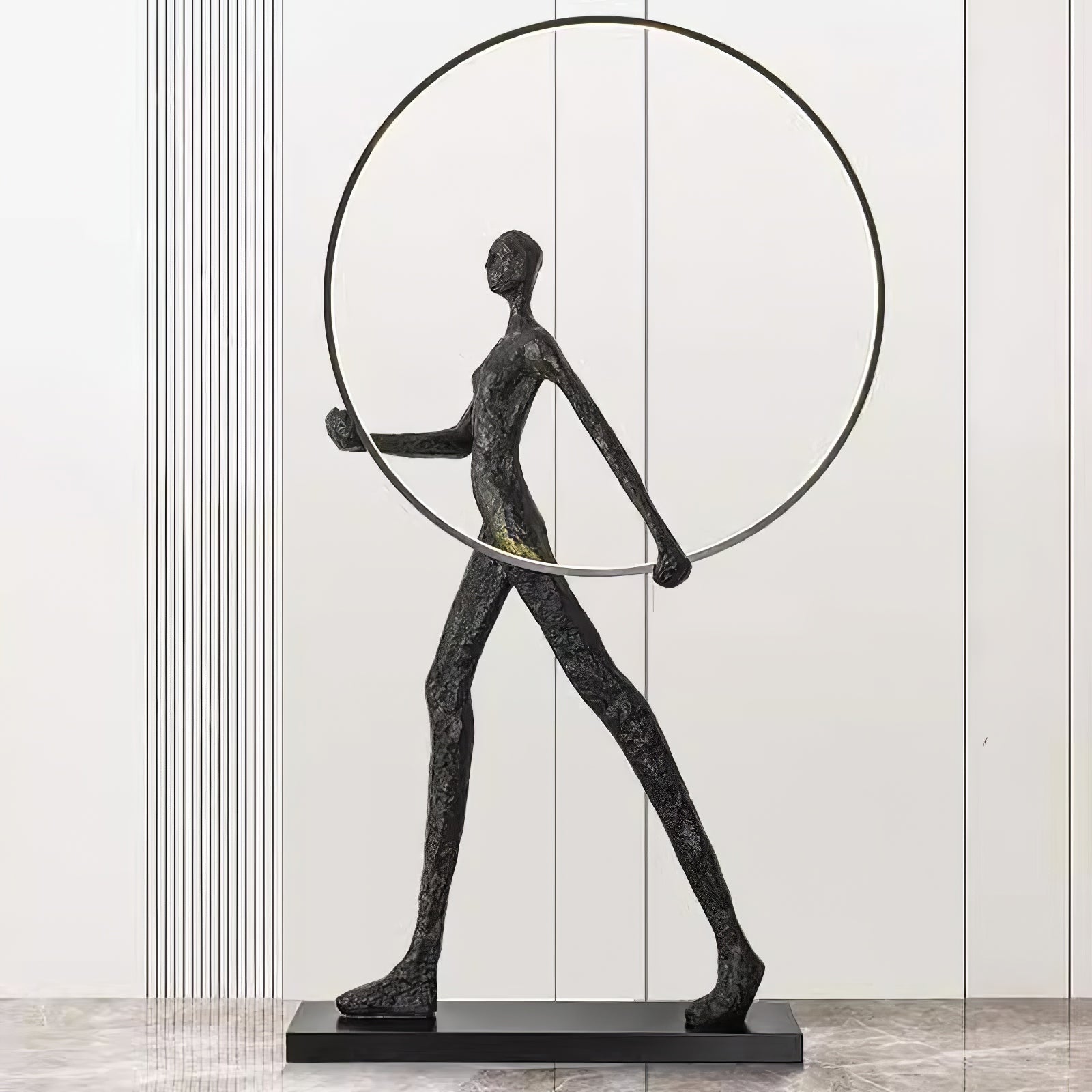 Cirarelia Floor Lamp Sculpture LED Figure
