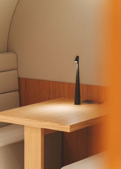 Nirerora Acrylic Minimalist Table Lamp