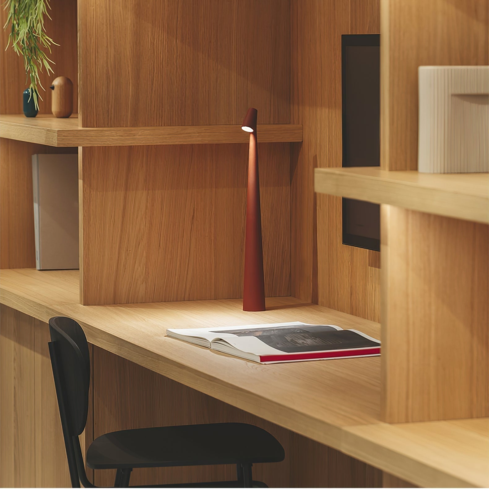 Nirerora Acrylic Minimalist Table Lamp