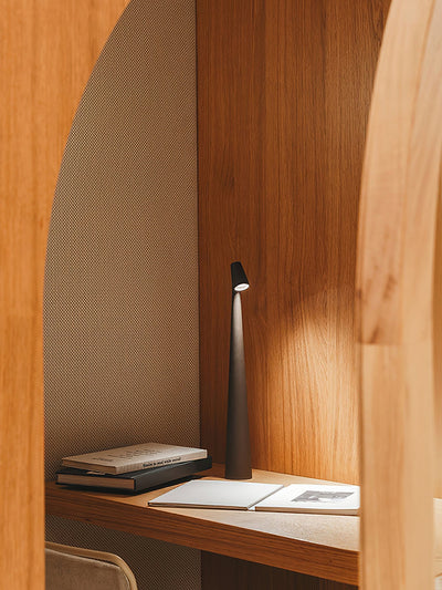Nirerora Acrylic Minimalist Table Lamp