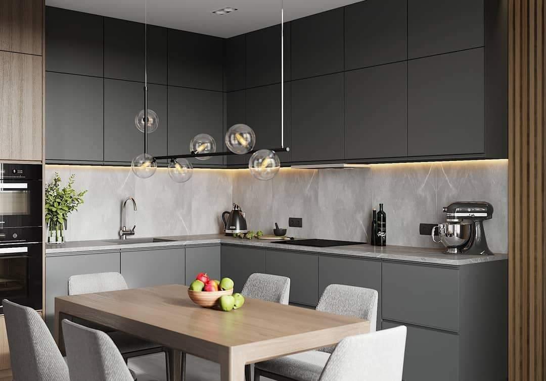 Moss Chandelier Glass with Black Steel Linear