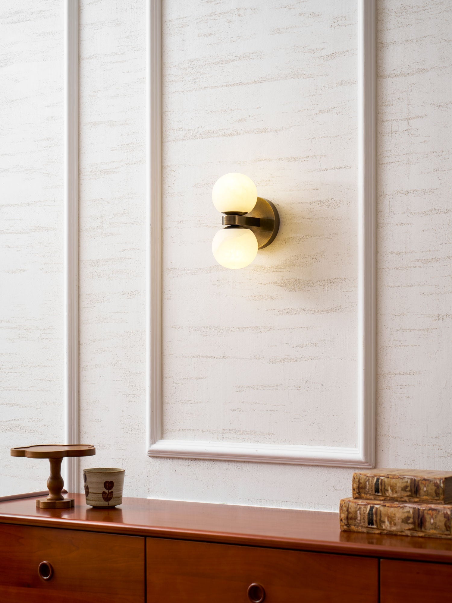 Lumenor Alabaster Celestia Orb Wall Light