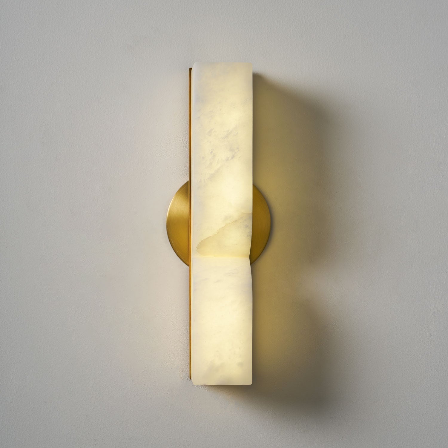 Niveelle Alabaster Rectangular Wall Lamp