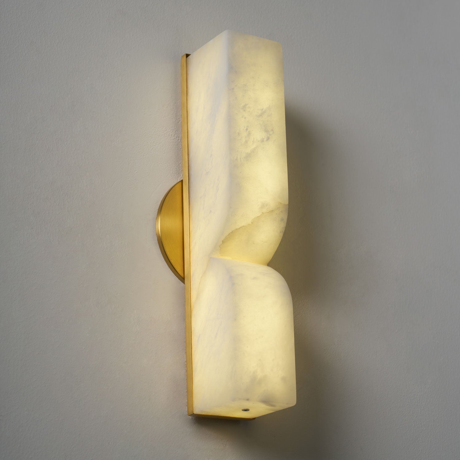 Niveelle Alabaster Rectangular Wall Lamp