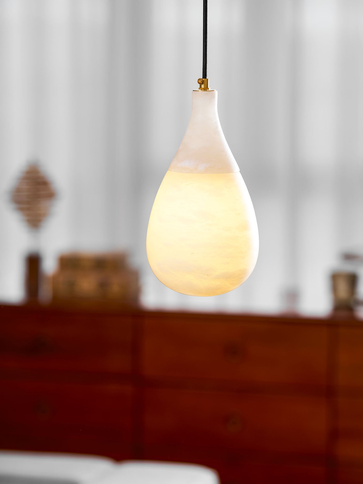 Avenith Alabaster Raindrop Pendant Light