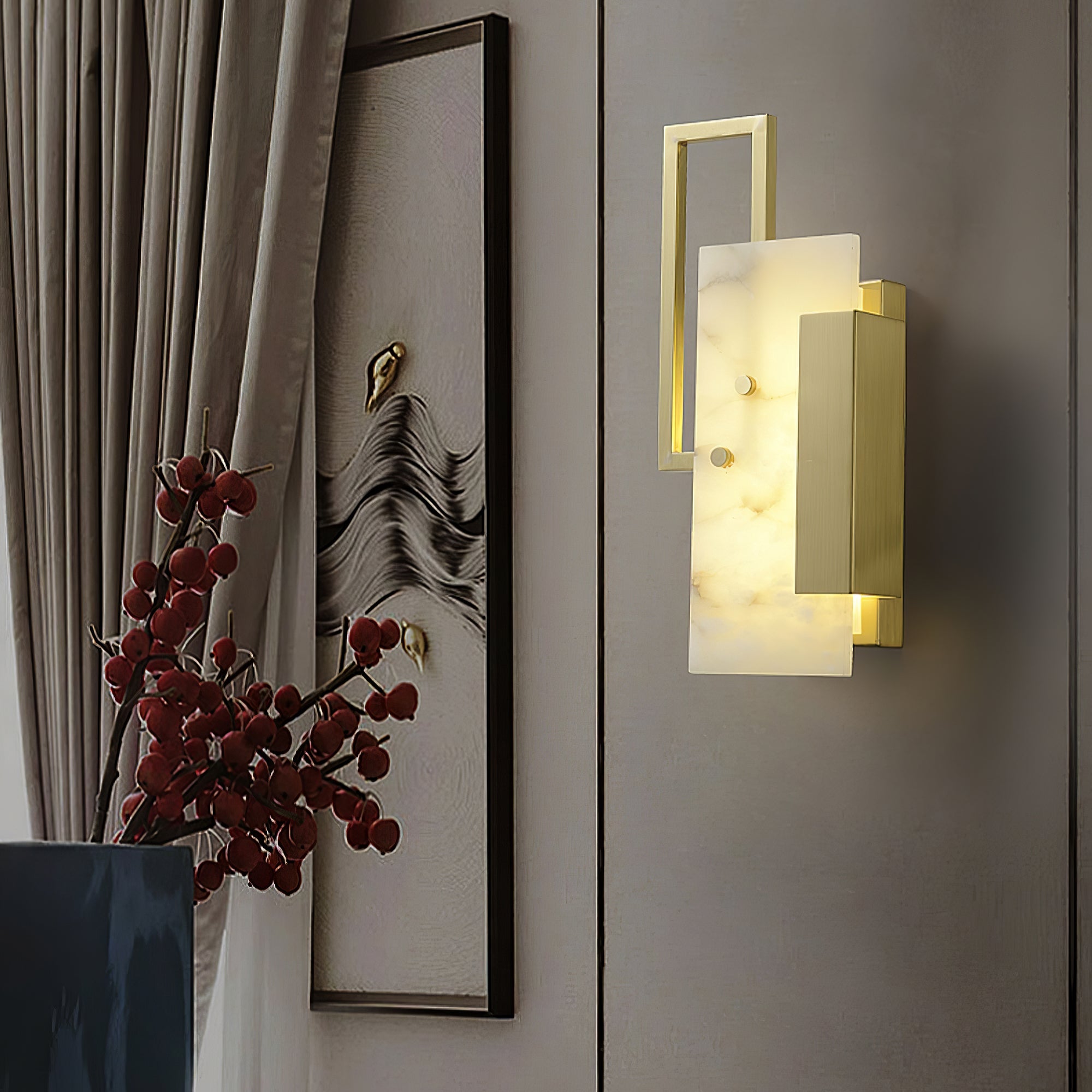 Albinelle Alabaster Wall Lamp