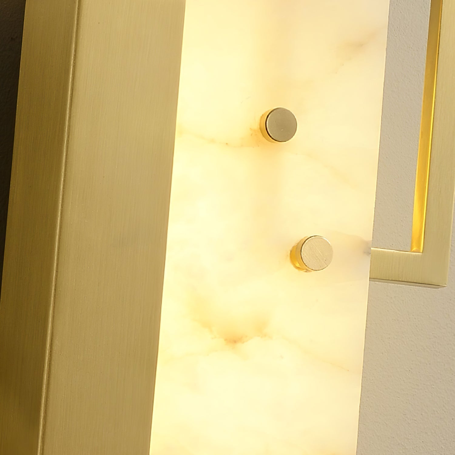 Albinelle Alabaster Wall Lamp