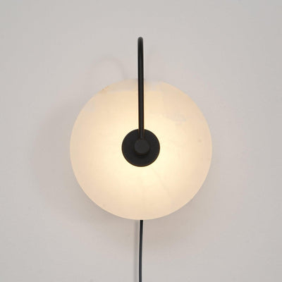 Ceraeyra Alabaster Globe Wall Light - Neutral Decor
