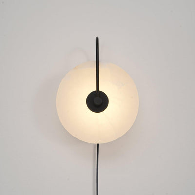 Ceraeyra Alabaster Globe Wall Light - Neutral Decor