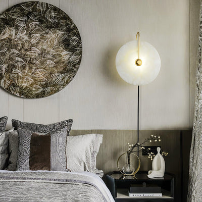 Ceraeyra Alabaster Globe Wall Light - Neutral Decor